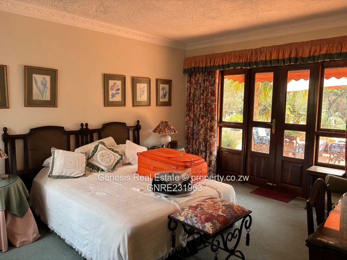 REDUCED NEW Delightful home on the prestigious Brooke golf course  (Sole Mandate)