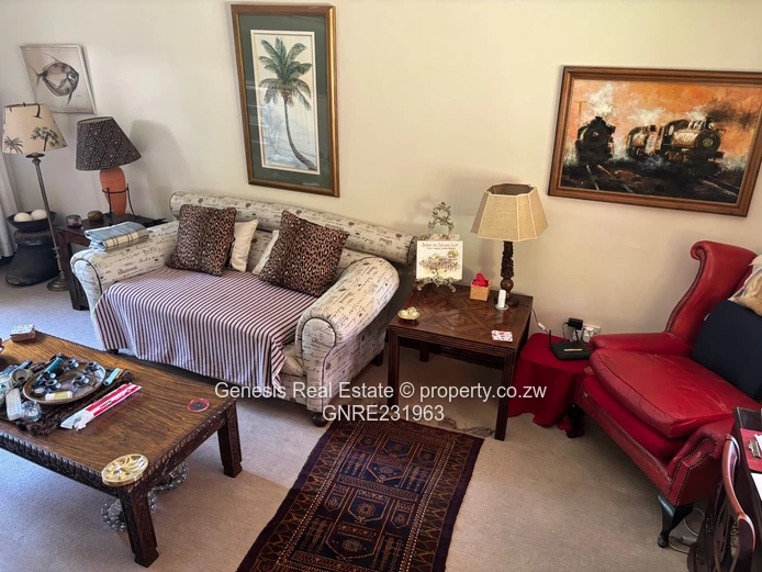 REDUCED NEW Delightful home on the prestigious Brooke golf course  (Sole Mandate)