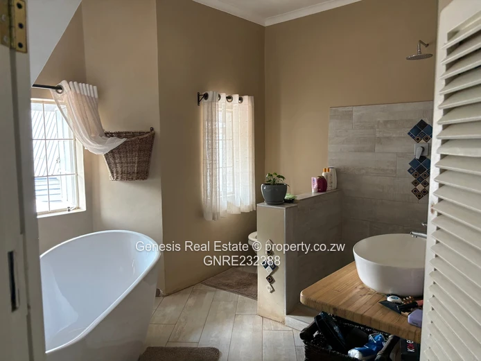 REDUCED Delightful 4 bedroom home in Rolf Valley