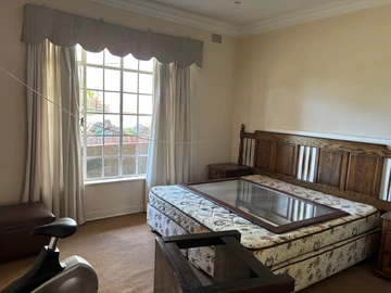 7 Bedroom House