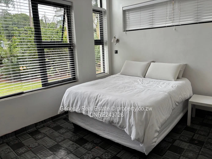 Modern 4 bed Cluster for sale