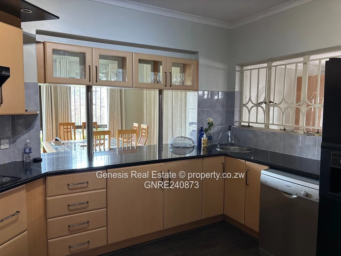 Mediterranean style cluster for sale in Newlands 