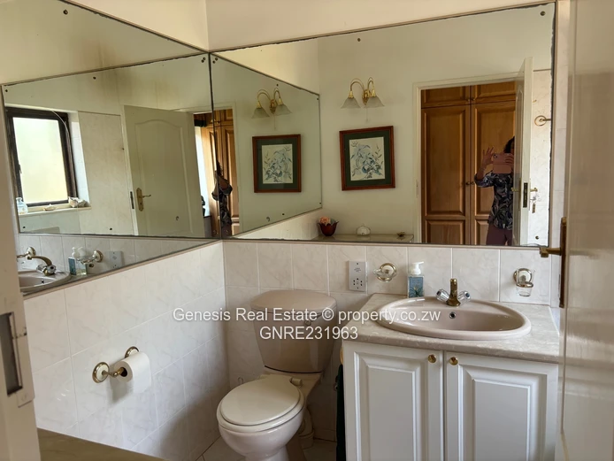 REDUCED NEW Delightful home on the prestigious Brooke golf course  (Sole Mandate)