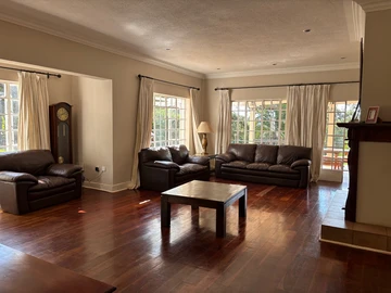 7 Bedroom House