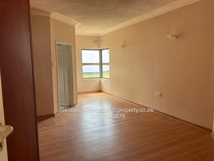 Double story commercial property in Gunhill