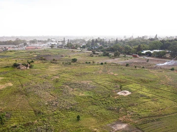 Commercial & Industrial Land