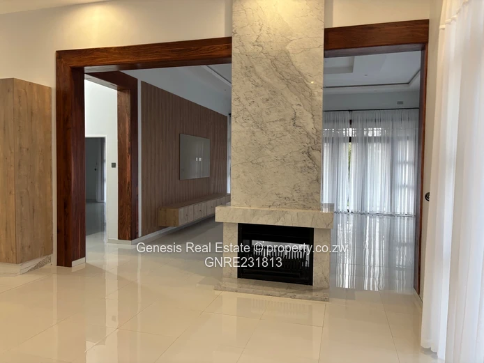 NEW Ultra Modern home in the Brooke golf estate 