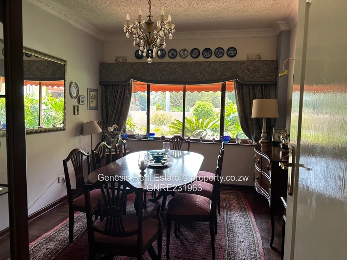 REDUCED NEW Delightful home on the prestigious Brooke golf course  (Sole Mandate)