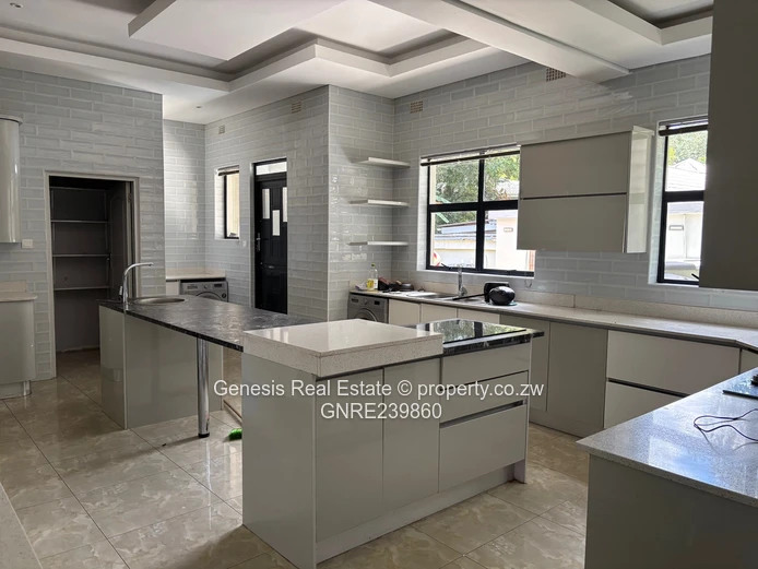 REDUCED Elegant home the Brooke Golf Estate