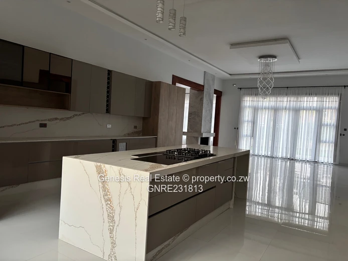 NEW Ultra Modern home in the Brooke golf estate 