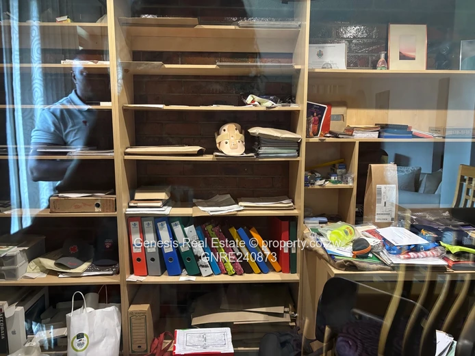 Mediterranean style cluster for sale in Newlands 