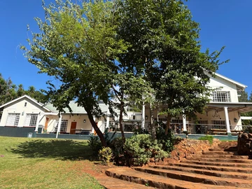 7 Bedroom House