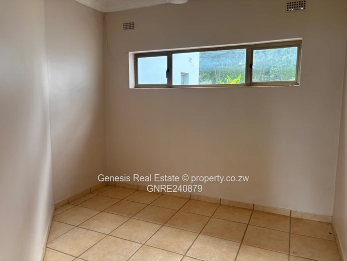 Double story commercial property in Gunhill