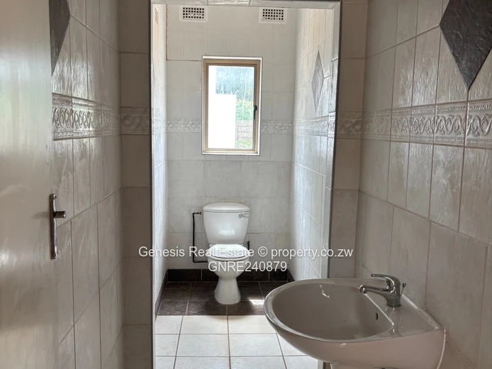 Double story commercial property in Gunhill