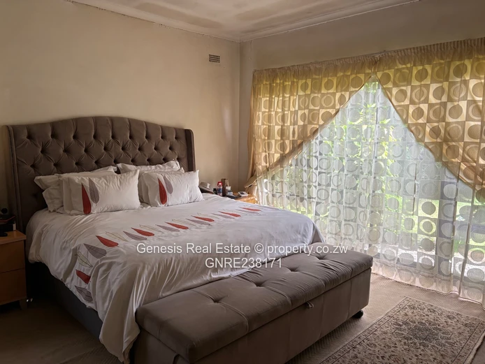 Enchanting 4 bedroom house in the Brooke Golf Estate