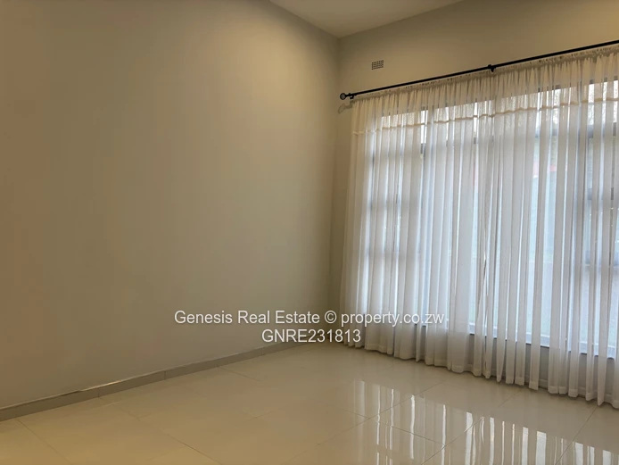 NEW Ultra Modern home in the Brooke golf estate 