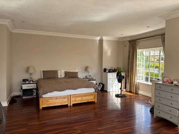 7 Bedroom House