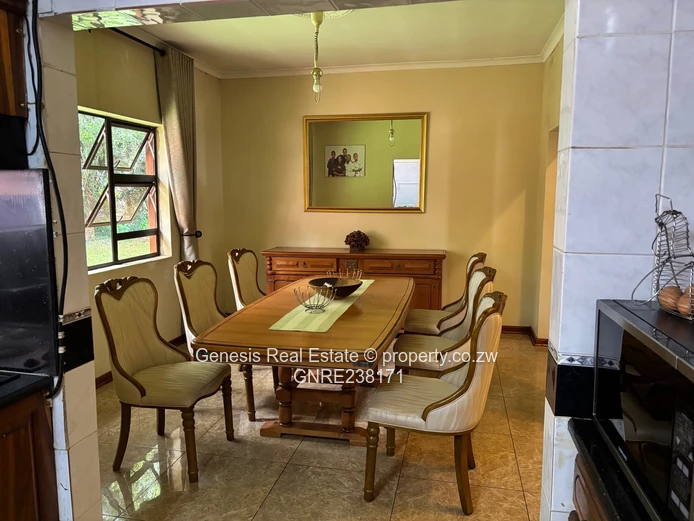 Enchanting 4 bedroom house in the Brooke Golf Estate