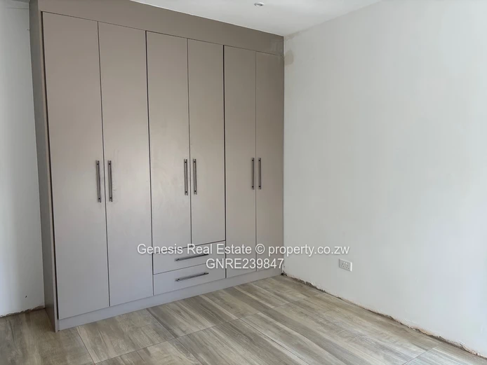 3 bedroom 2 bathroom Townhouse in Pomona