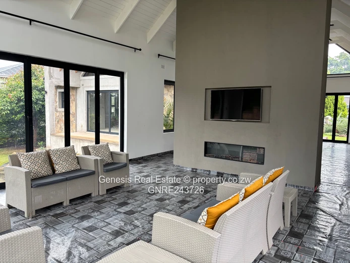 Modern 4 bed Cluster for sale